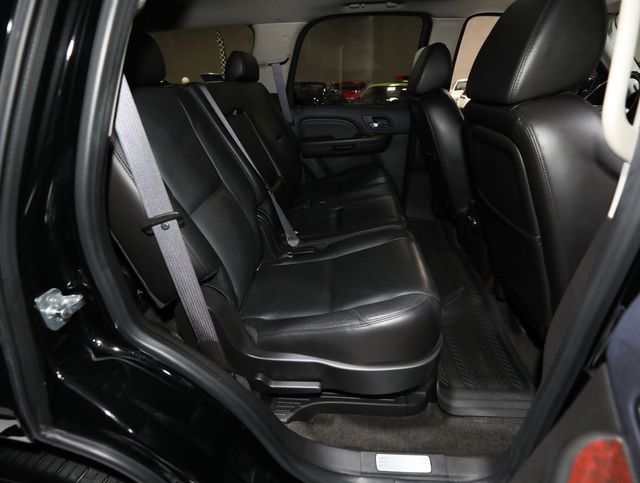 2009 Cadillac Escalade 40k ORIGINAL MILES - CLEAN CARFAX REPORT - MUST SEE - 23039922 - 38