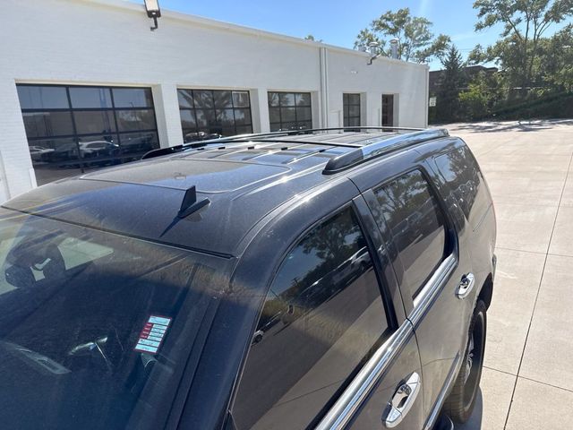 2009 Cadillac Escalade AWD 4dr - 23093117 - 2