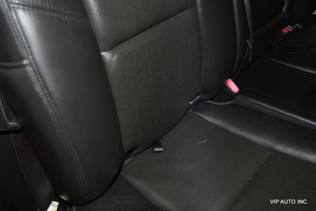 2009 Cadillac Escalade AWD 4dr - 22824403 - 16