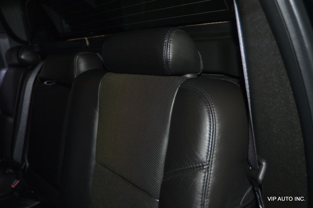 2009 Cadillac Escalade AWD 4dr - 22824403 - 21