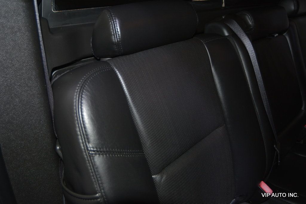 2009 Cadillac Escalade AWD 4dr - 22824403 - 22