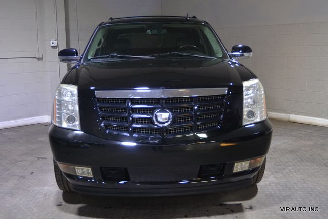 2009 Cadillac Escalade AWD 4dr - 22824403 - 32