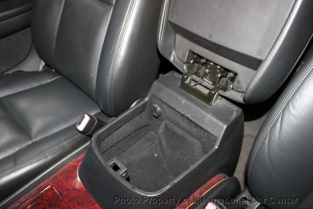 2009 Cadillac Escalade EXT Luxury photo 24