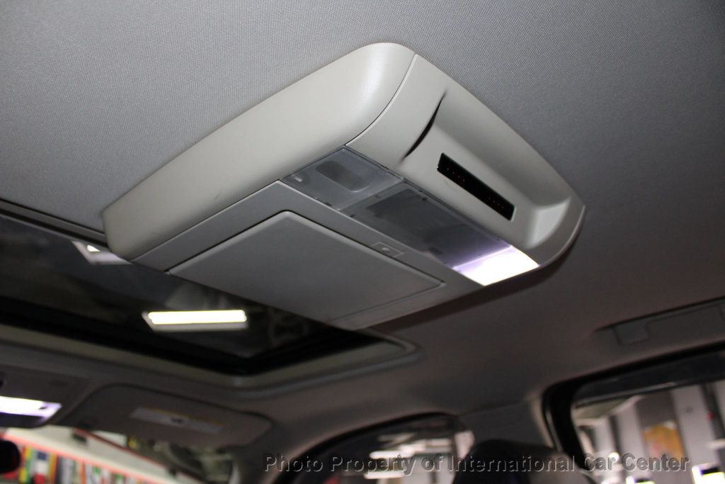 2009 Cadillac Escalade EXT Luxury photo 27