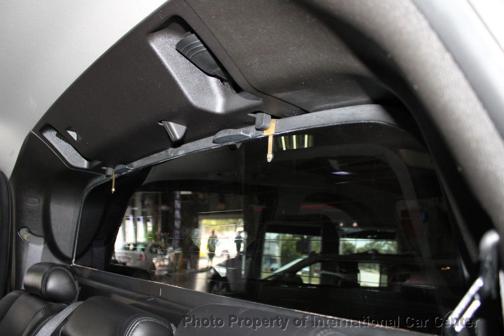 2009 Cadillac Escalade EXT Luxury photo 28