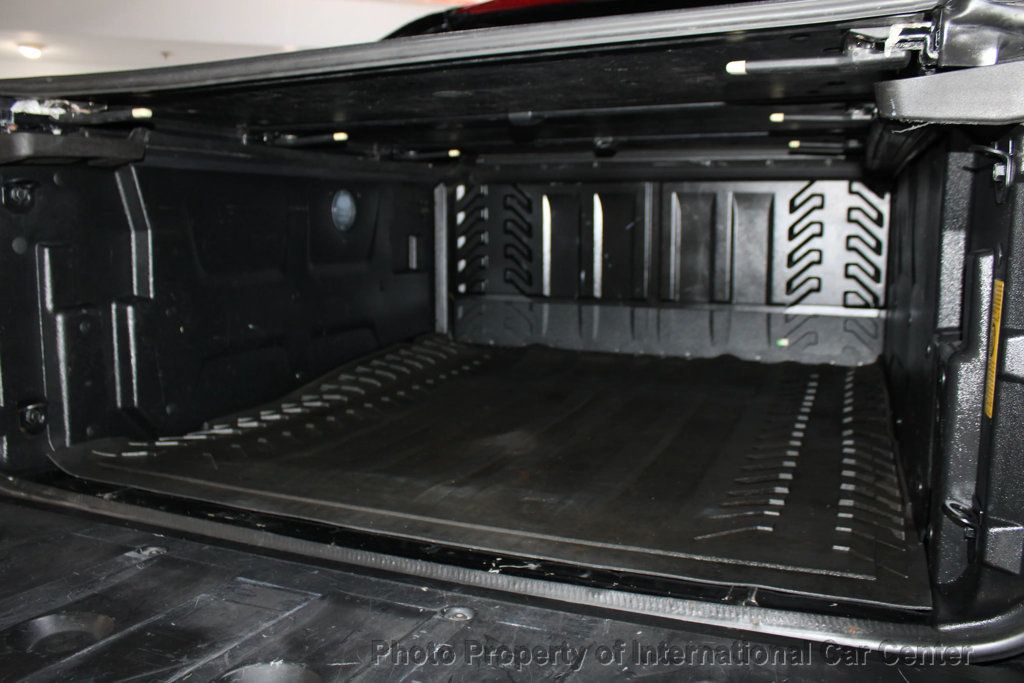 2009 Cadillac Escalade EXT Luxury photo 30