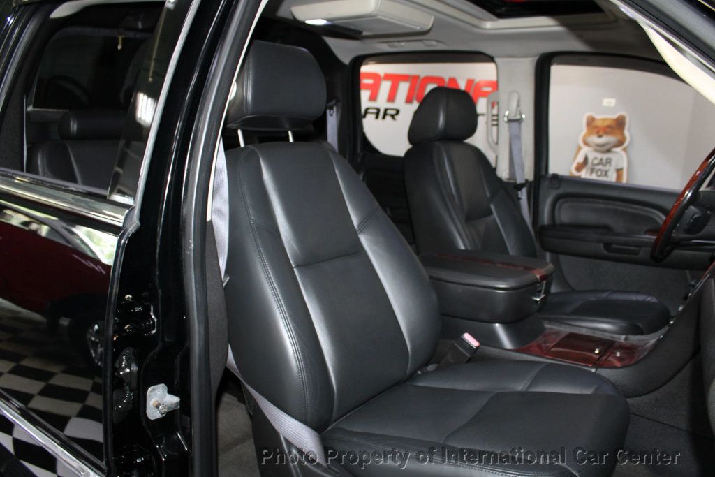 2009 Cadillac Escalade EXT Luxury photo 34