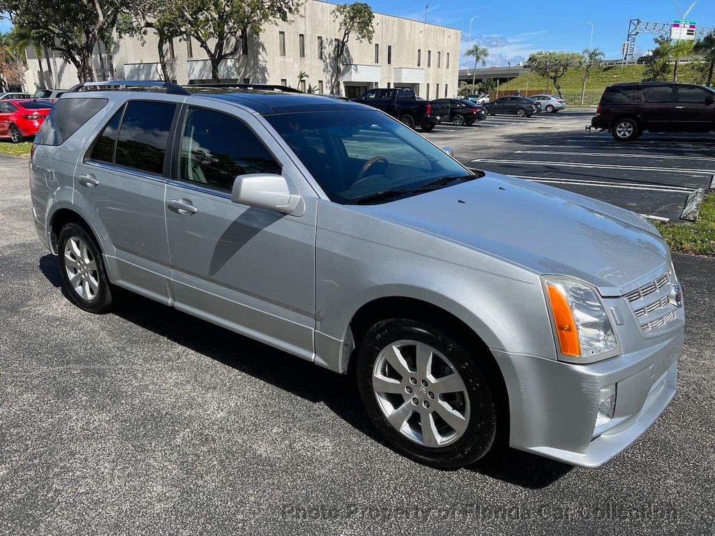 2009 Cadillac SRX 3.6L RWD Third Row - 22311888 - 1