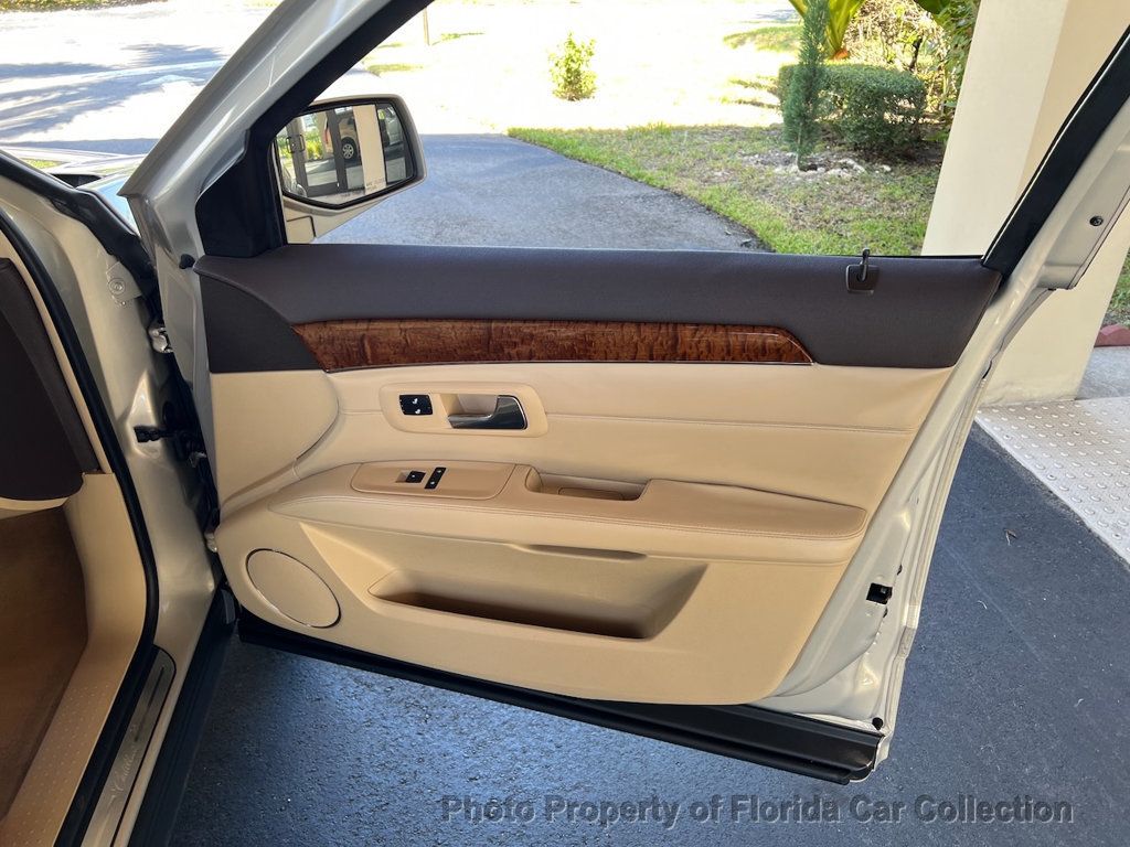 2009 Cadillac SRX SUV 3.6L Luxury Collection Third Row - 22930923 - 57