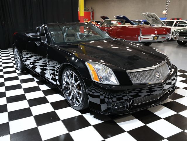 2009 Cadillac XLR-V 2dr Convertible - 23049599 - 21