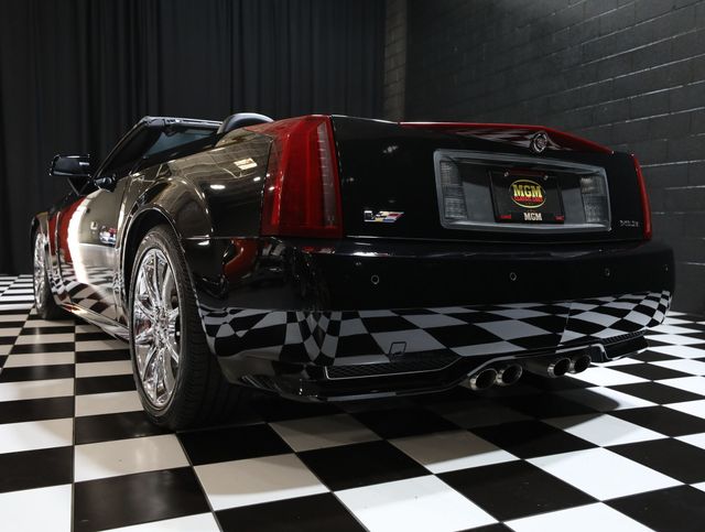 2009 Cadillac XLR-V 2dr Convertible - 23049599 - 31