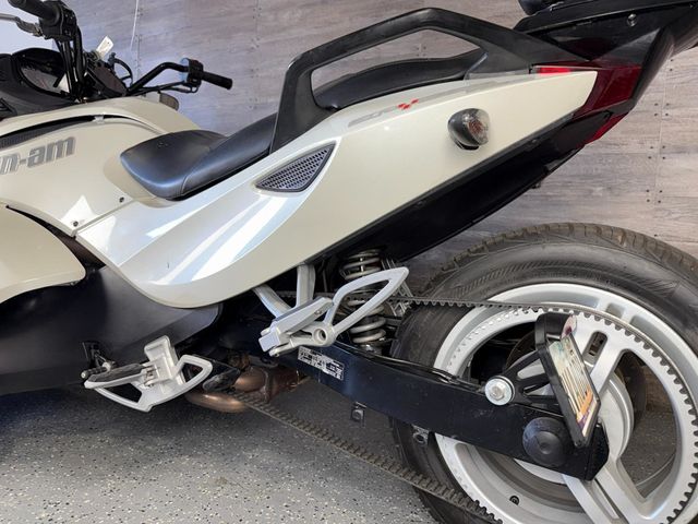 2009 Can-Am Spyder GS LOW MILES! - 23010461 - 14