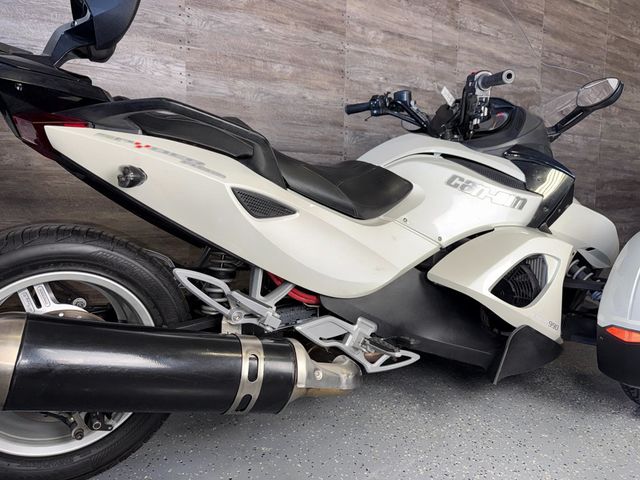 2009 Can-Am Spyder GS LOW MILES! - 23010461 - 2