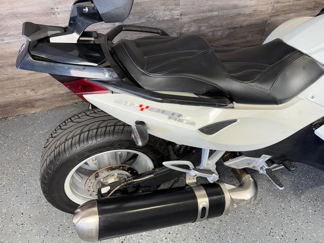2009 Can-Am Spyder GS LOW MILES! - 23010461 - 7