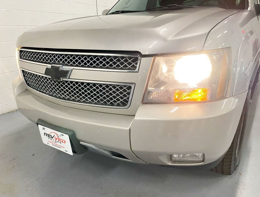 2009 Chevrolet Avalanche 4WD Crew Cab 130" LT w/1LT - 22664007 - 9