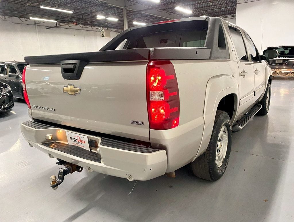 2009 Chevrolet Avalanche 4WD Crew Cab 130" LT w/1LT - 22664007 - 6