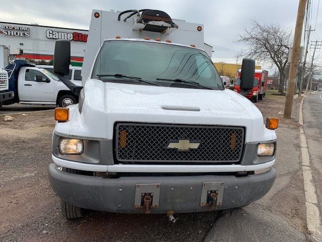 2009 Chevrolet C4500 11.6 FOOT ENCLOSED UTILITY SERVICE TRUCK NON C D L - 18745503 - 0