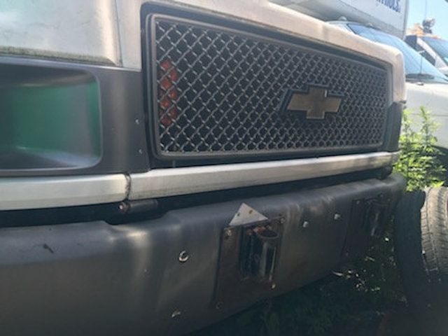 2009 Chevrolet C4500 11.6 FOOT ENCLOSED UTILITY SERVICE TRUCK NON CDL MECHANIC SPECIAL - 18745503 - 2