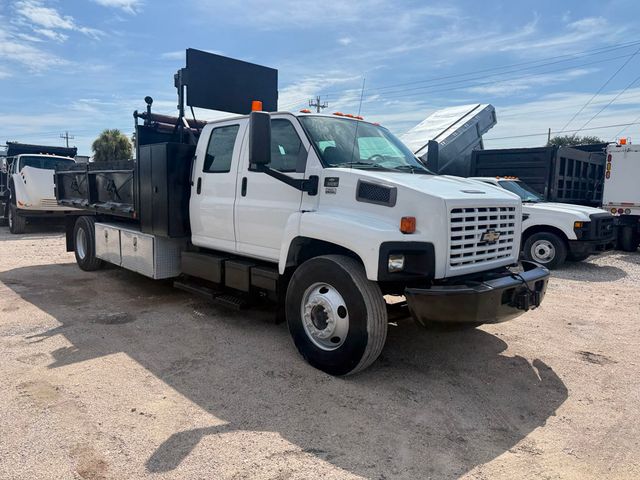 2009 Chevrolet C6500 Crew Cab Dump Truck  - 23062078 - 10