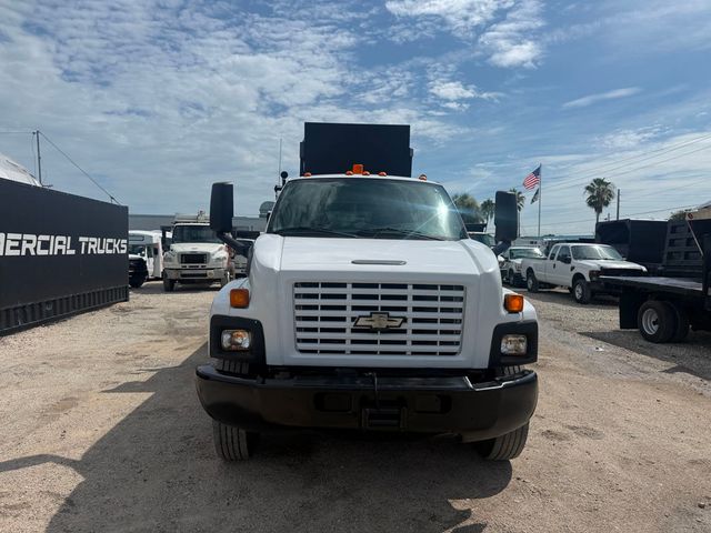 2009 Chevrolet C6500 Crew Cab Dump Truck  - 23062078 - 11