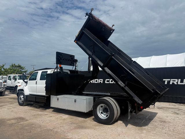 2009 Chevrolet C6500 Crew Cab Dump Truck  - 23062078 - 1
