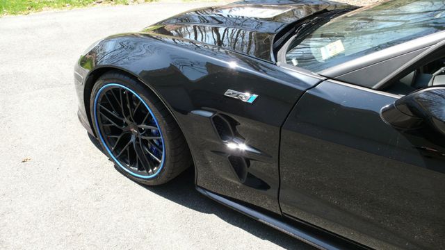 2009 Chevrolet Corvette 2dr Coupe ZR1 w/3ZR - 17621426 - 22
