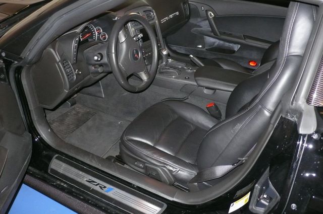 2009 Chevrolet Corvette 2dr Coupe ZR1 w/3ZR - 17621426 - 25