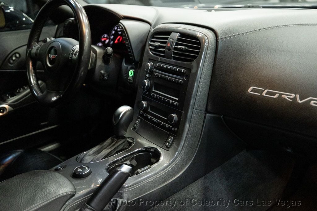 2009 Chevrolet Corvette 4LT Coupe photo 28