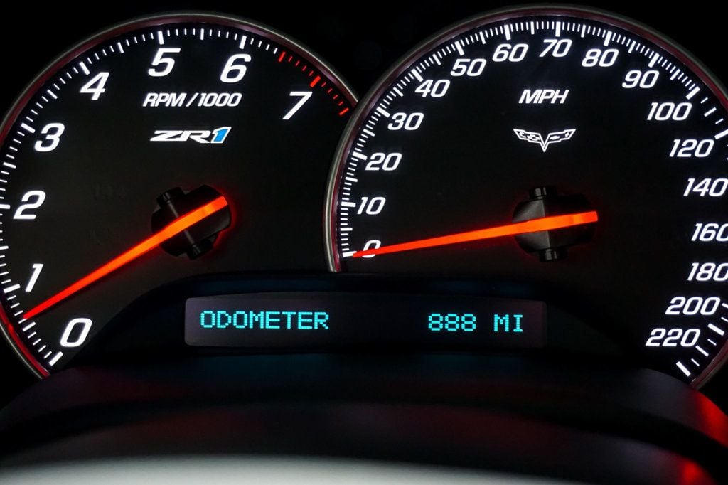 2009 Chevrolet Corvette *ZR1* *3ZR* *Only 888 Miles* *Like New* - 22936778 - 32