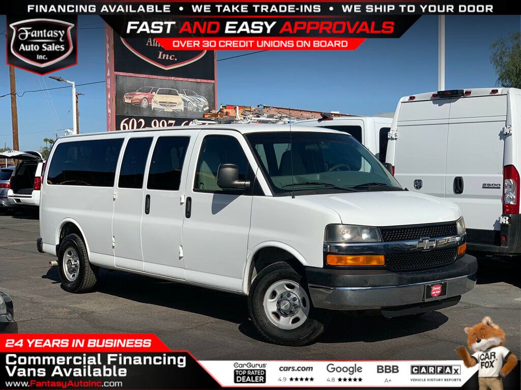 2009 Chevrolet Express Passenger RWD 3500 155" 15 Passenger - 22940195 - 0