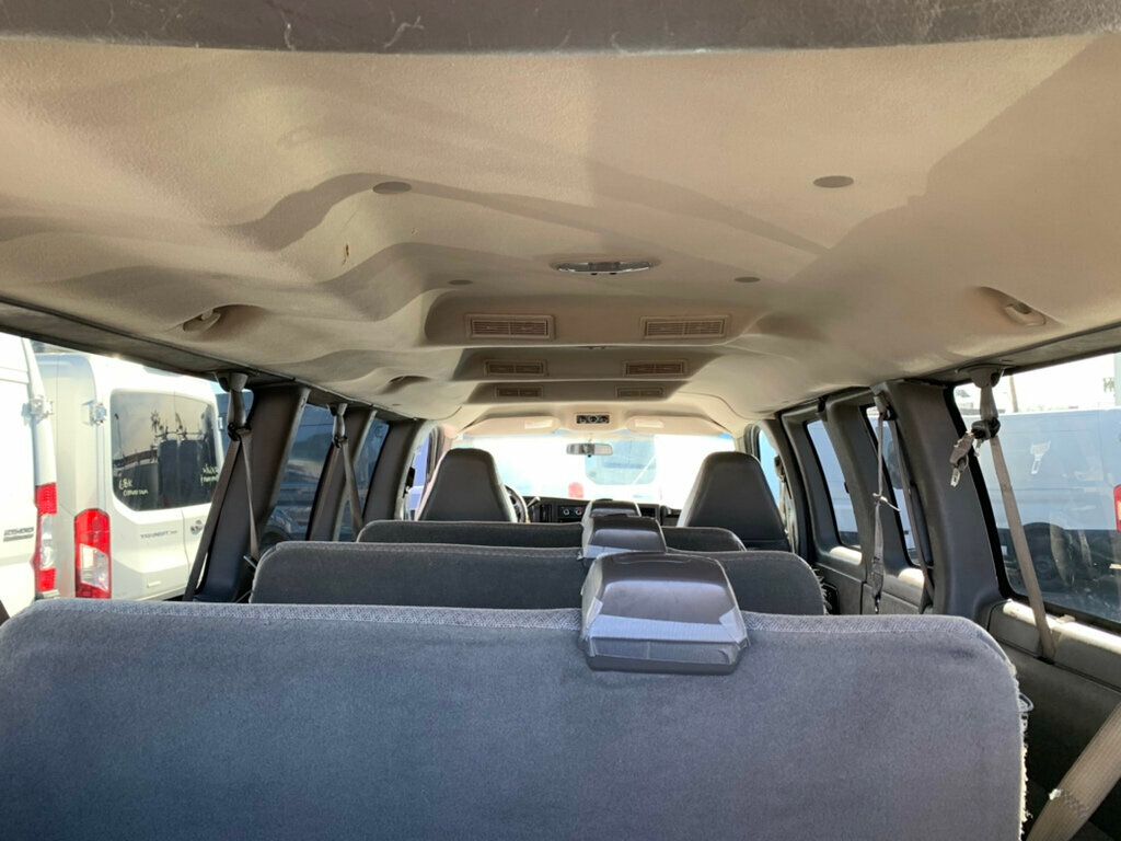 2009 Chevrolet Express Passenger RWD 3500 155" 15 Passenger - 22940195 - 5