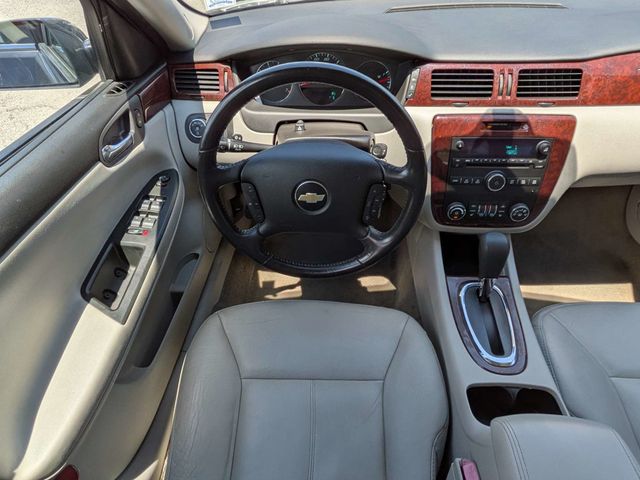 2009 Chevrolet Impala 4dr Sedan LTZ - 23037817 - 14