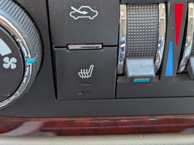 2009 Chevrolet Impala 4dr Sedan LTZ - 23037817 - 21