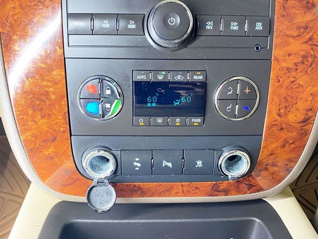 2009 Chevrolet Tahoe 2WD 4dr 1500 LT w/1LT - 22894857 - 31