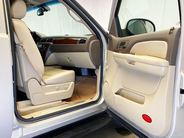 2009 Chevrolet Tahoe 2WD 4dr 1500 LT w/1LT - 22894857 - 35