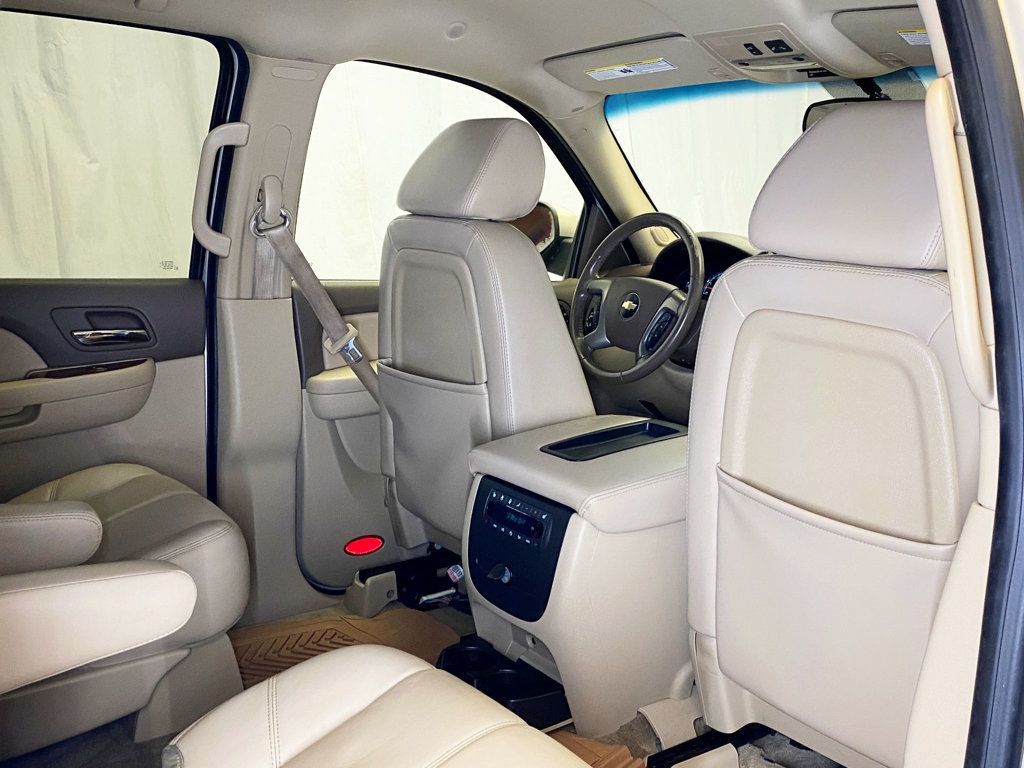 2009 Chevrolet Tahoe 2WD 4dr 1500 LT w/1LT - 22894857 - 42