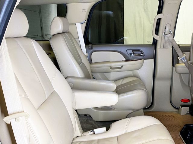 2009 Chevrolet Tahoe 2WD 4dr 1500 LT w/1LT - 22894857 - 43