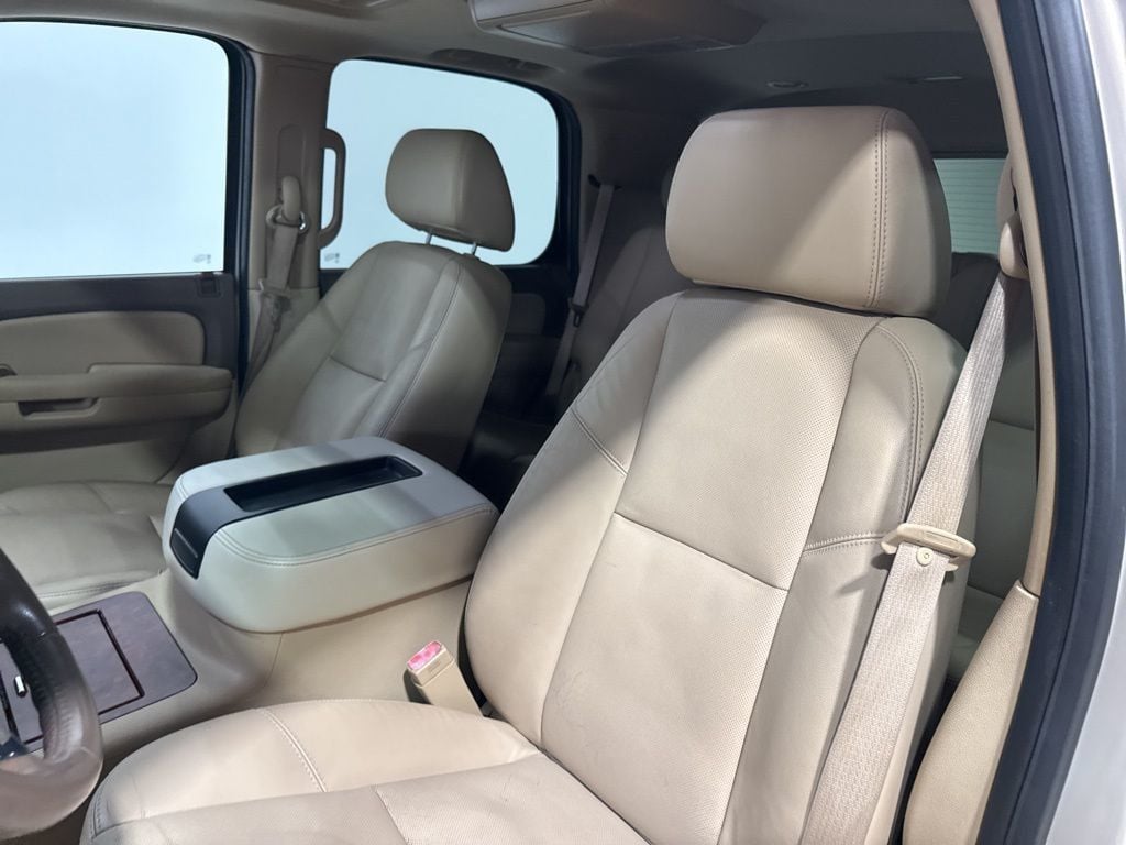 2009 Chevrolet Tahoe 4WD 4dr 1500 LTZ - 23005394 - 20
