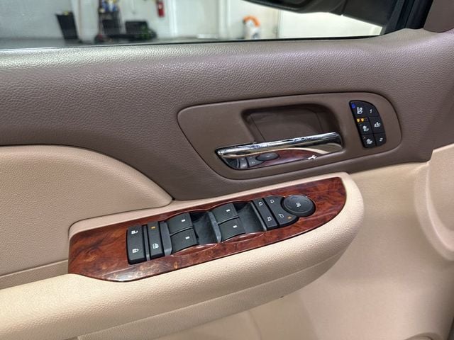 2009 Chevrolet Tahoe 4WD 4dr 1500 LTZ - 23005394 - 23