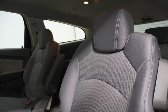 2009 Chevrolet Traverse FWD 4dr LT w/1LT - 23017135 - 11