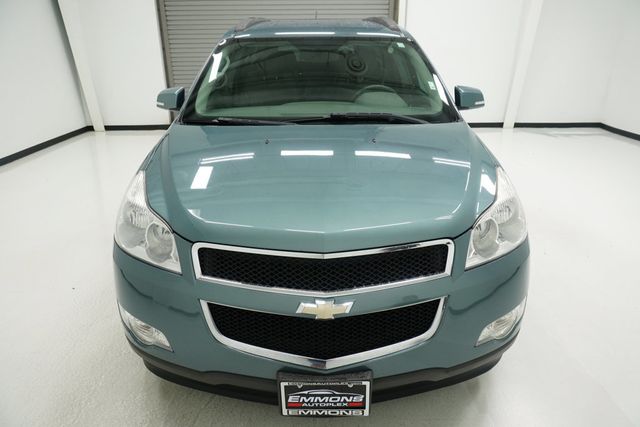 2009 Chevrolet Traverse FWD 4dr LT w/1LT - 23017135 - 1
