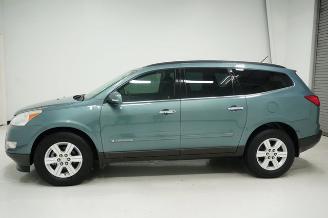2009 Chevrolet Traverse FWD 4dr LT w/1LT - 23017135 - 6