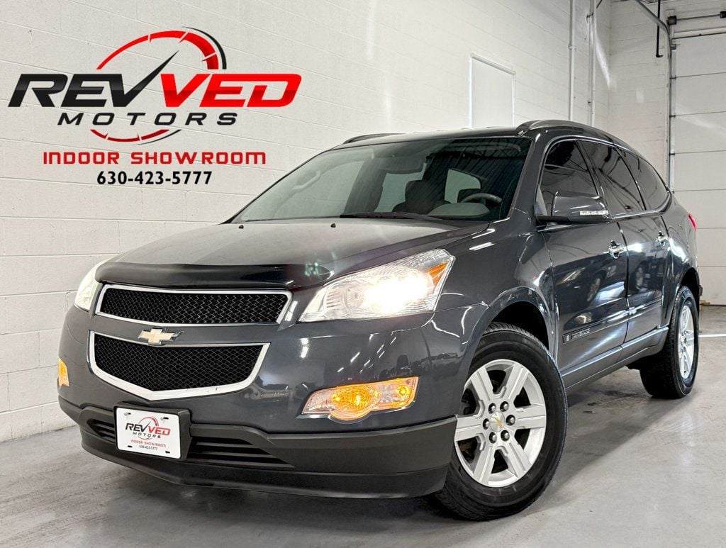 2009 Chevrolet Traverse FWD 4dr LT w/1LT - 22745737 - 0