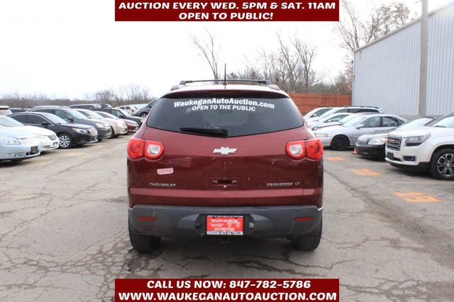 2009 Chevrolet Traverse FWD 4dr LT w/1LT - 22952561 - 4