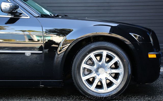 2009 Chrysler 300 C - 22988735 - 15