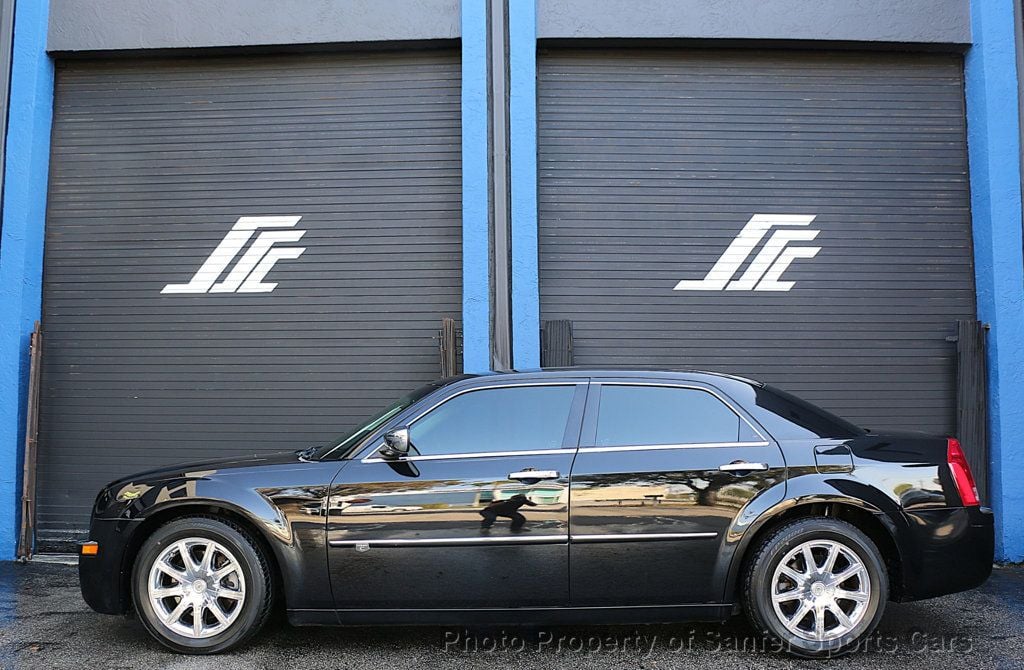 2009 Chrysler 300 C - 22988735 - 1