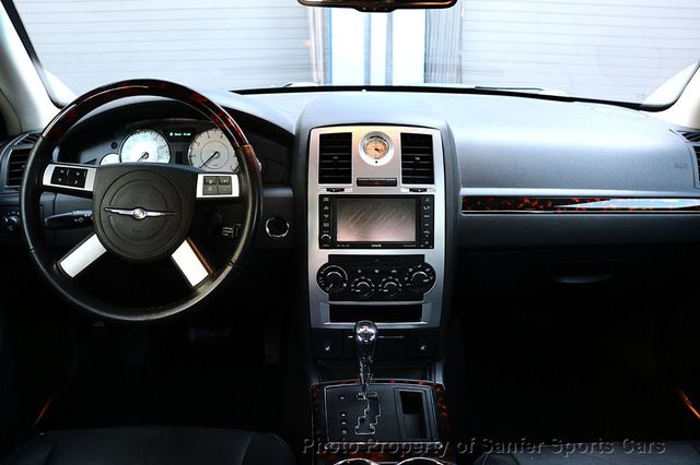 2009 Chrysler 300 C - 22988735 - 23