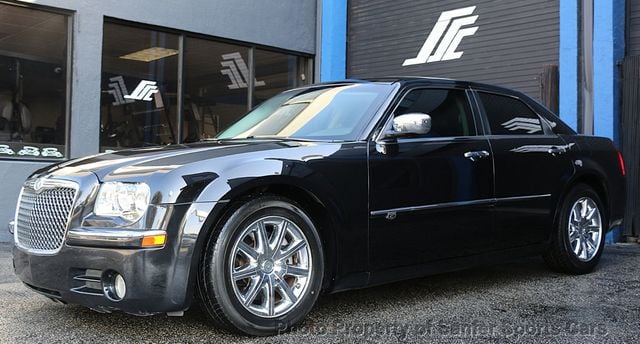 2009 Chrysler 300 C - 22988735 - 3
