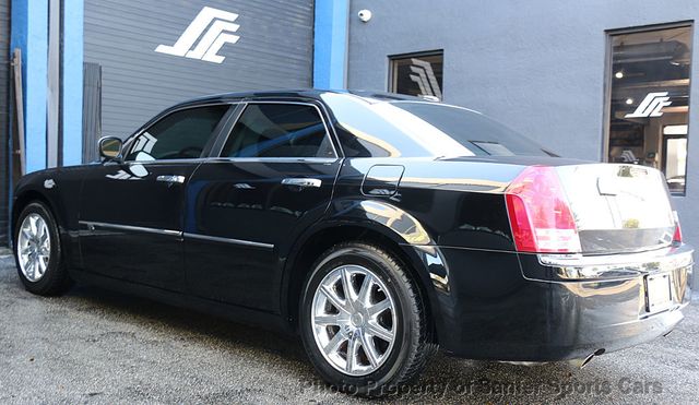 2009 Chrysler 300 C - 22988735 - 4