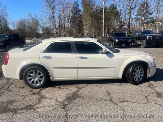 2009 Chrysler 300 Touring - 22771680 - 14